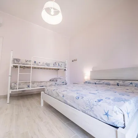Gli Della Fra Apartment Lavagna